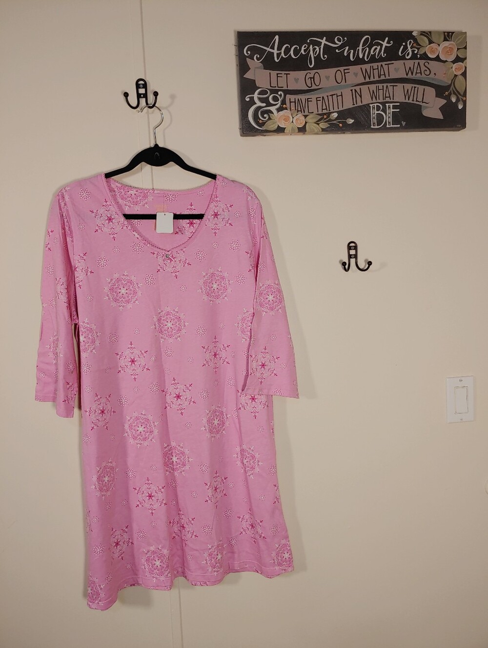 NWT Simply Basic Large/XL (14-18) Pink Short Sleeve Nightshirt